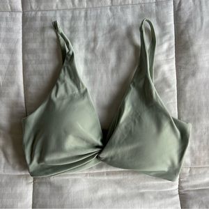 Twist Front Sports Bra - Light Green